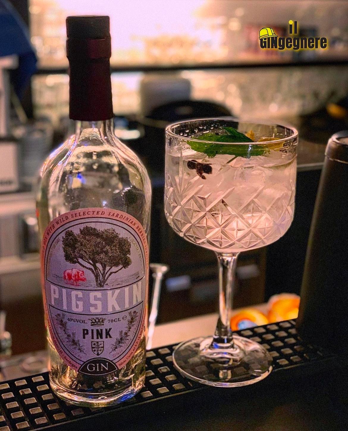 Pig Skin Pink & Tonic